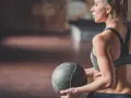 CrossFit: Co to jest? Zasady, korzyści i jak zacząć bezpiecznie!