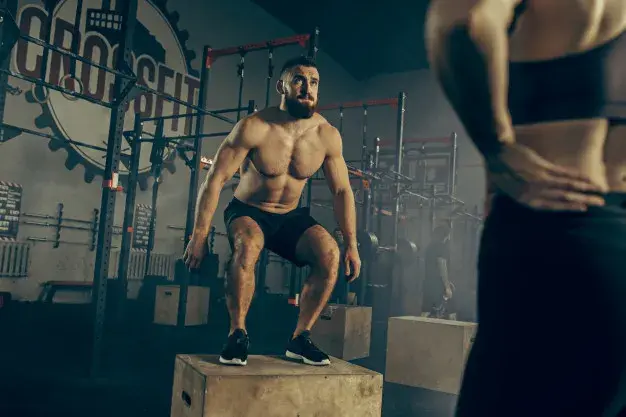 CrossFit w domu: Siła bez siłowni? Zacznij bezpiecznie i efektywnie!