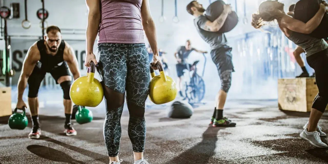 Trening obwodowy: Co to? Schudnij i zbuduj formę w 30 minut!
