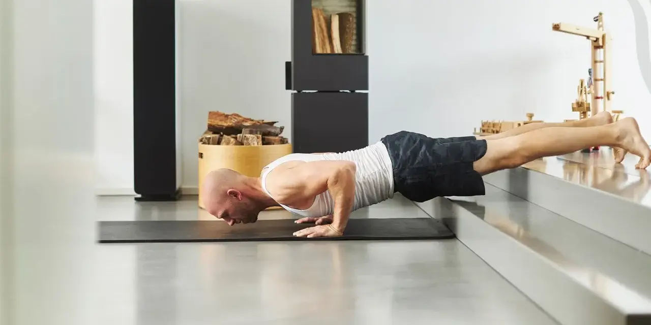 CrossFit czy kalistenika? Wybierz trening idealny dla siebie!