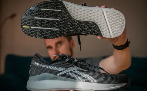 Jakie buty do CrossFitu? Wybierz stabilność i uniknij kontuzji!